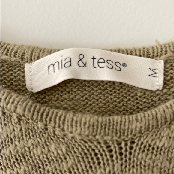 Mia & Tess Sage Green and White Star Pattern Sweater Knit Tank Top - Picture 2 of 5